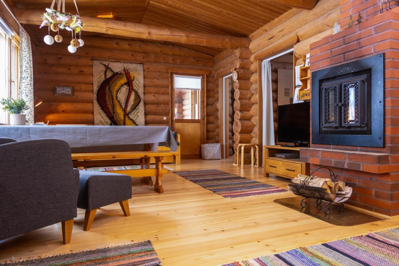 Iltarusko Villa Kuusamo Exteriör bild
